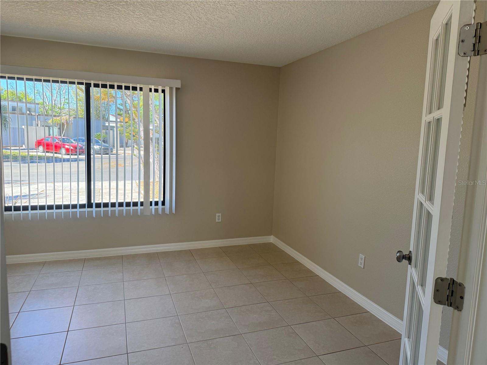 Image 19 of 28 For 2519 Windward Way