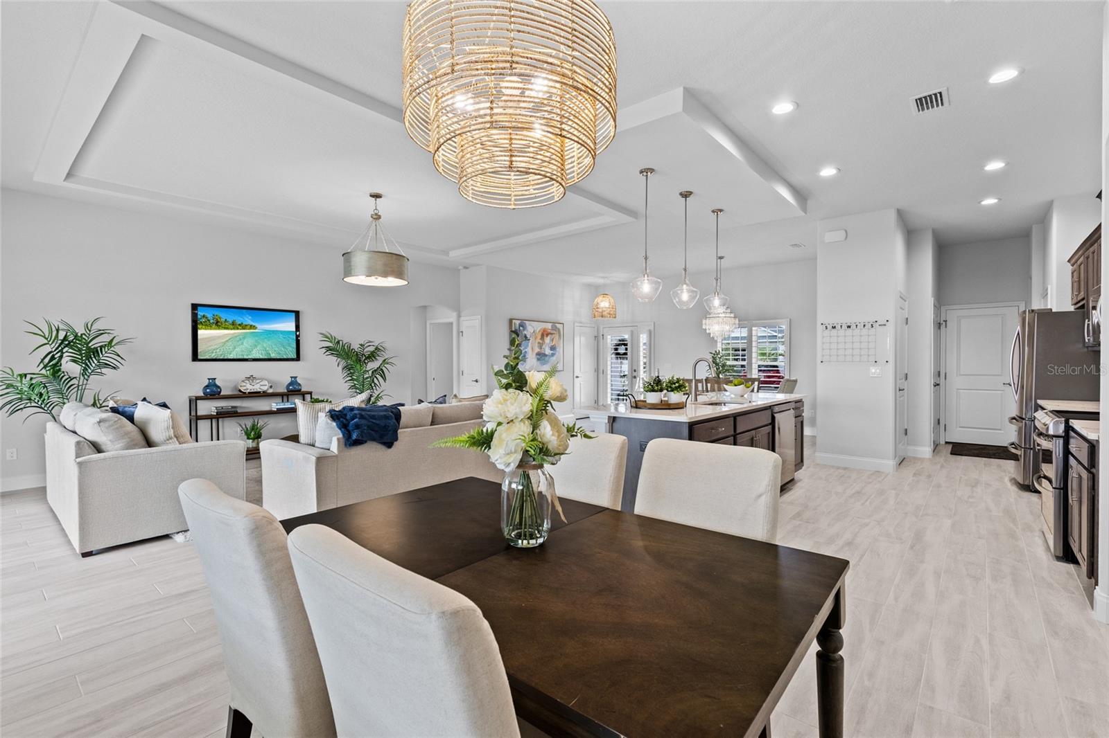 Image 13 of 60 For 1600 Lake Reserve Drive