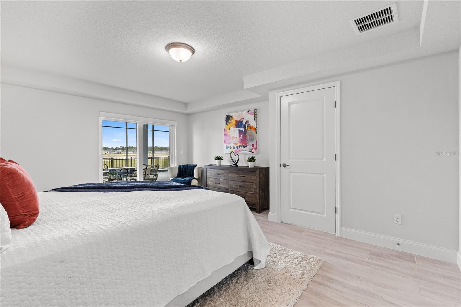 Image 22 of 60 For 1600 Lake Reserve Drive