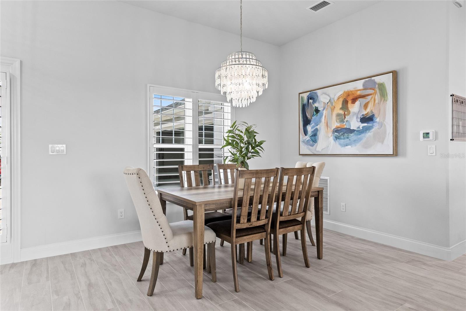 Image 8 of 60 For 1600 Lake Reserve Drive