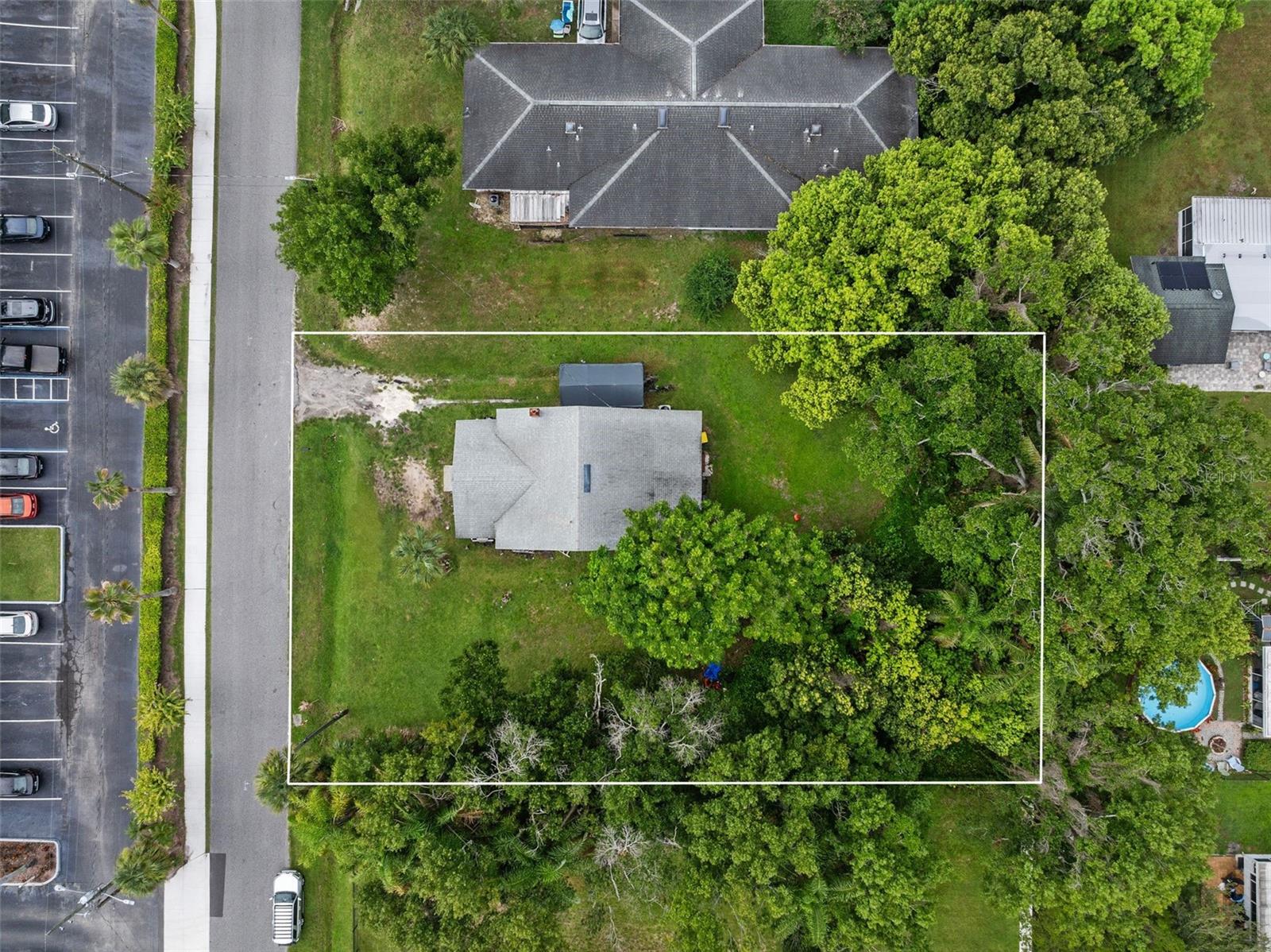 Image 4 of 40 For 918 Shoreview Drive