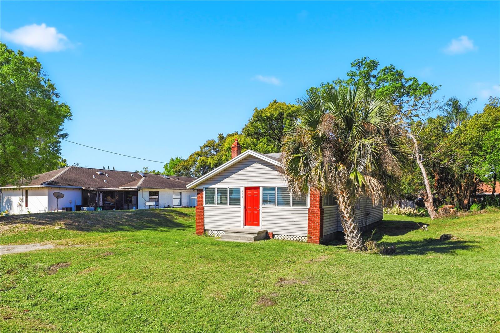 Image 6 of 40 For 918 Shoreview Drive