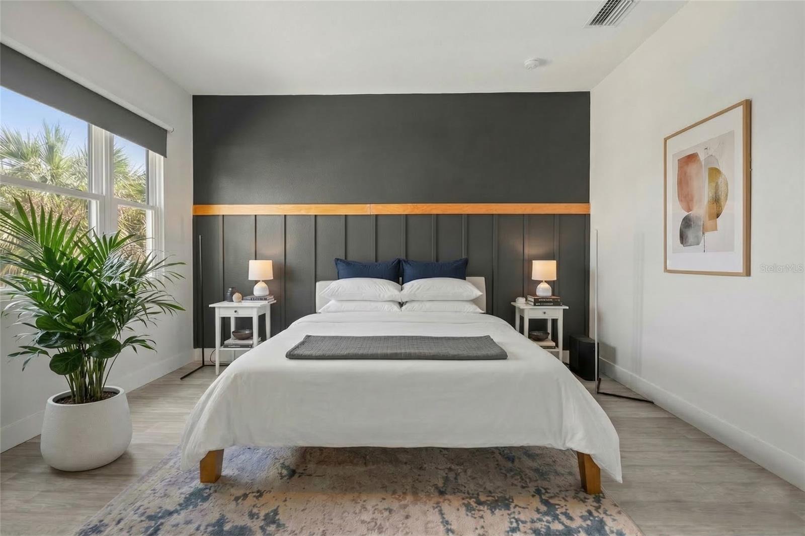 Image 13 of 33 For 668 Overspin Drive