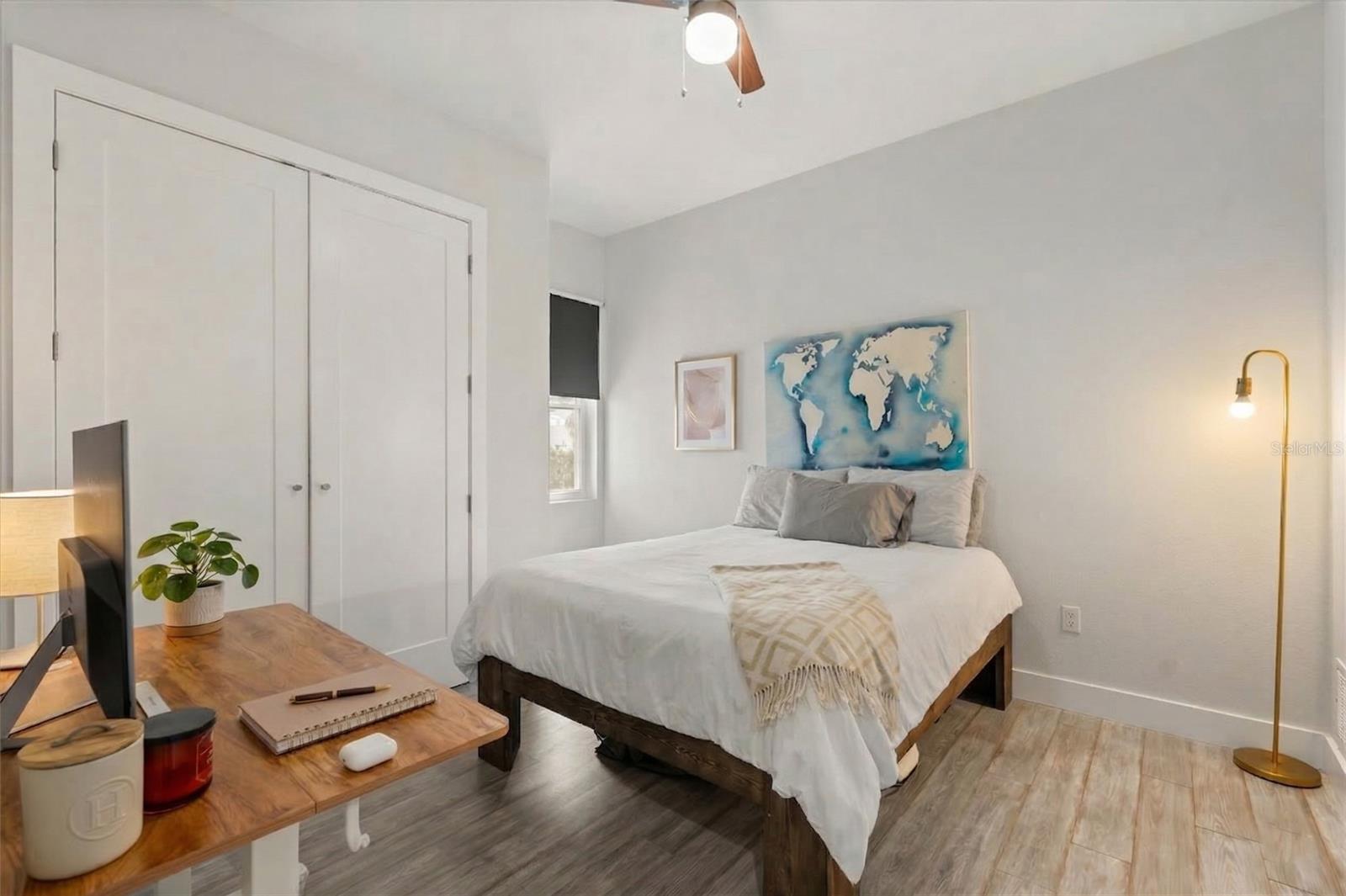 Image 21 of 33 For 668 Overspin Drive