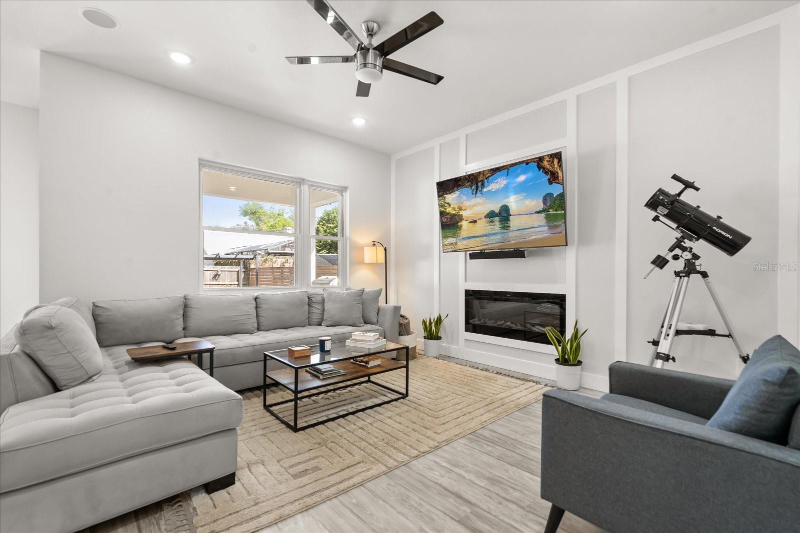 Image 6 of 33 For 668 Overspin Drive