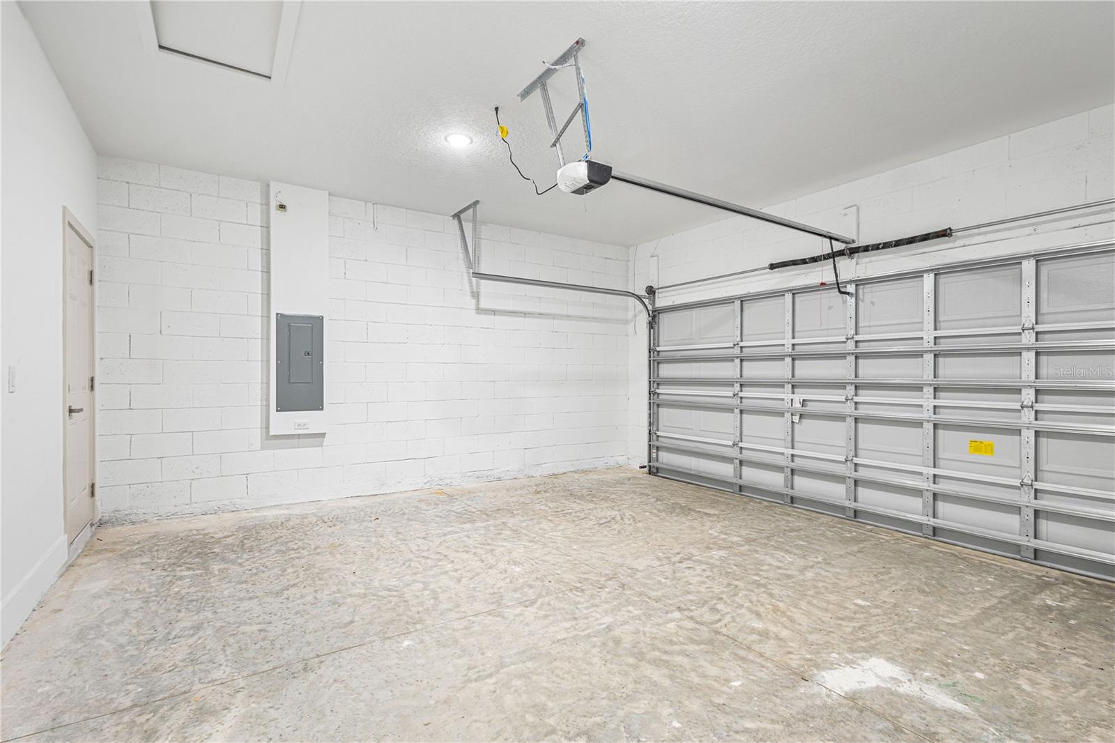 Image 22 of 23 For 22930 Kearny Lane