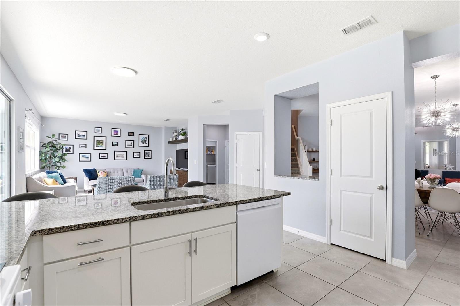 Image 15 of 50 For 8138 Soldierwood Street