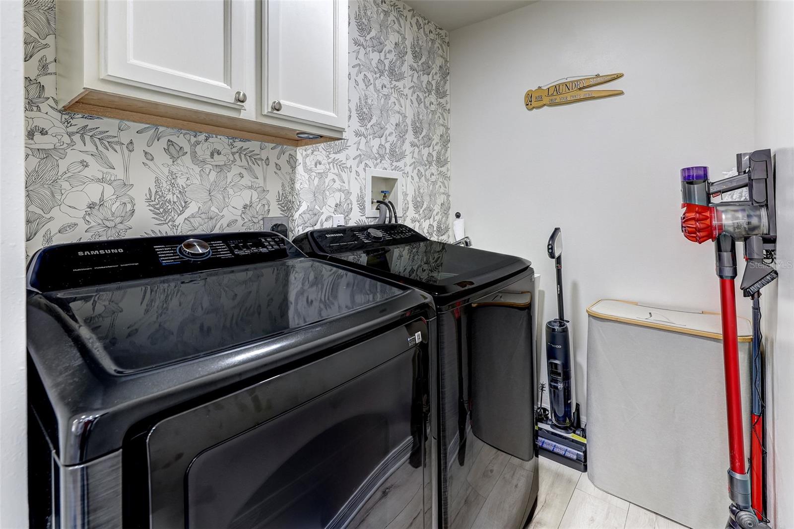 Image 34 of 44 For 814 Brightview Drive