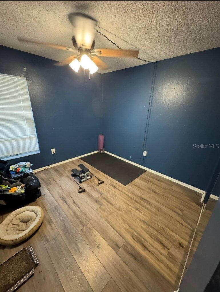 Image 9 of 15 For 14227 Shadow Moss Lane 101