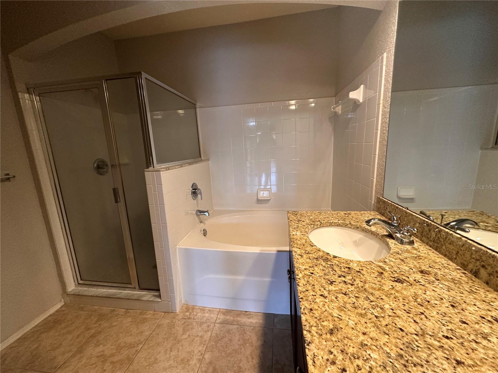 Image 10 of 31 For 150 Villa Di Este Terrace 212