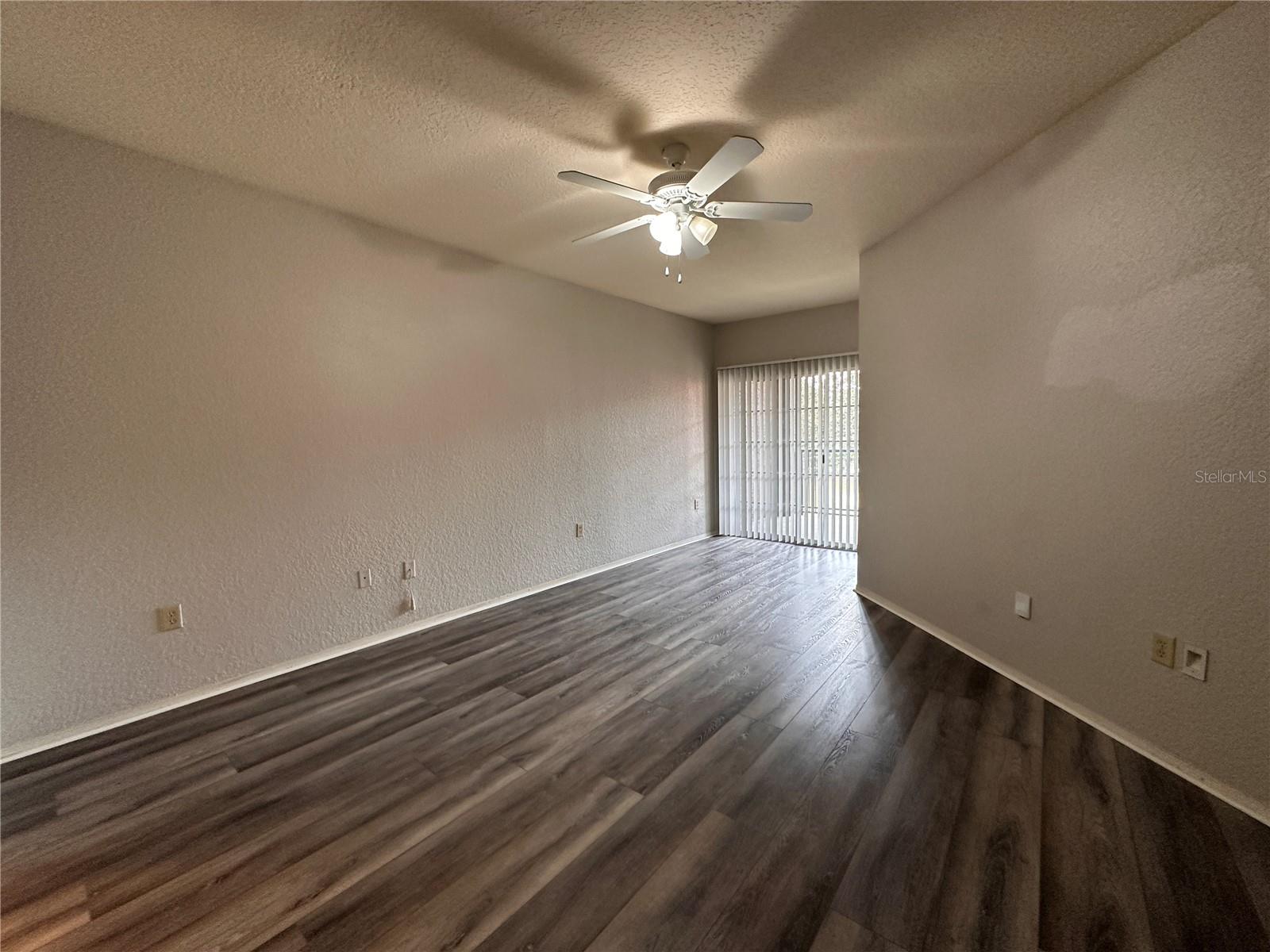 Image 7 of 31 For 150 Villa Di Este Terrace 212