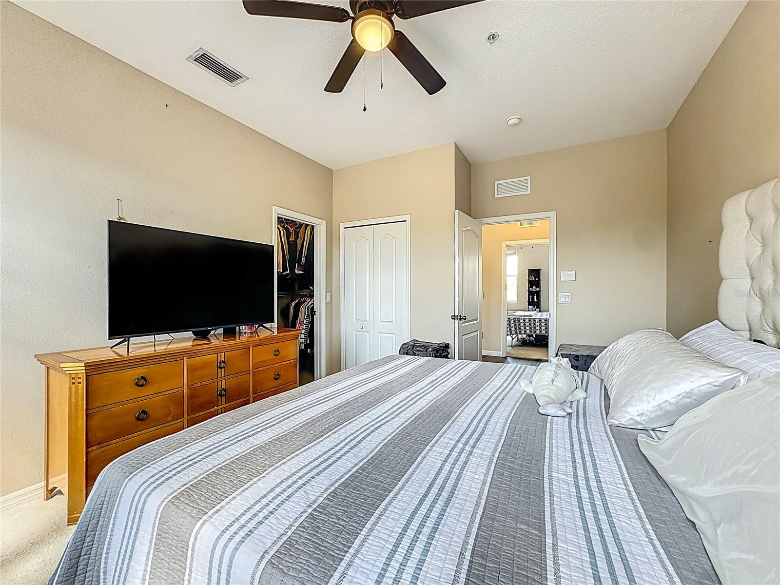 Image 31 of 61 For 13836 Daniels Landing Circle