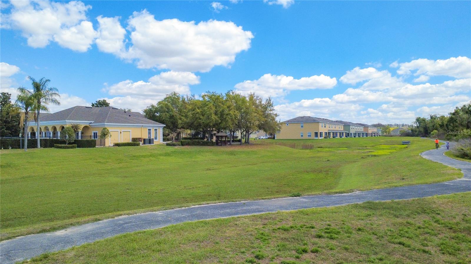 Image 52 of 61 For 13836 Daniels Landing Circle