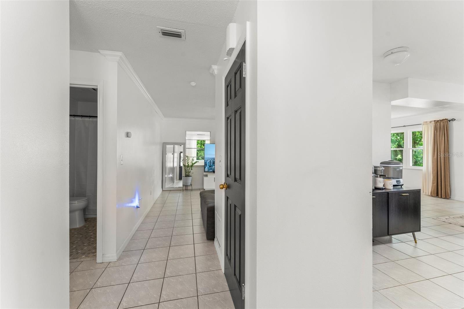 Image 12 of 41 For 429 Virginia Avenue