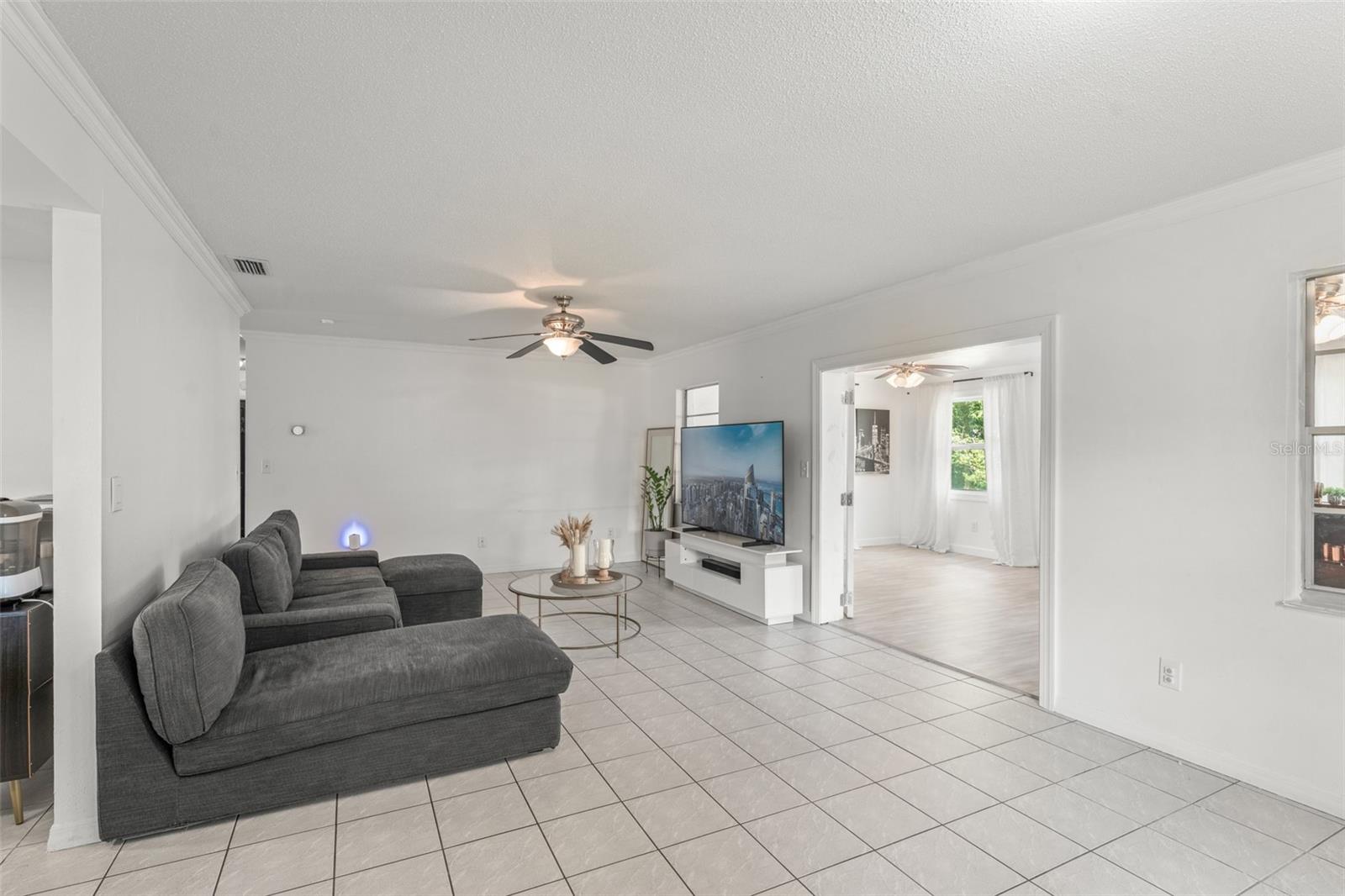 Image 19 of 41 For 429 Virginia Avenue