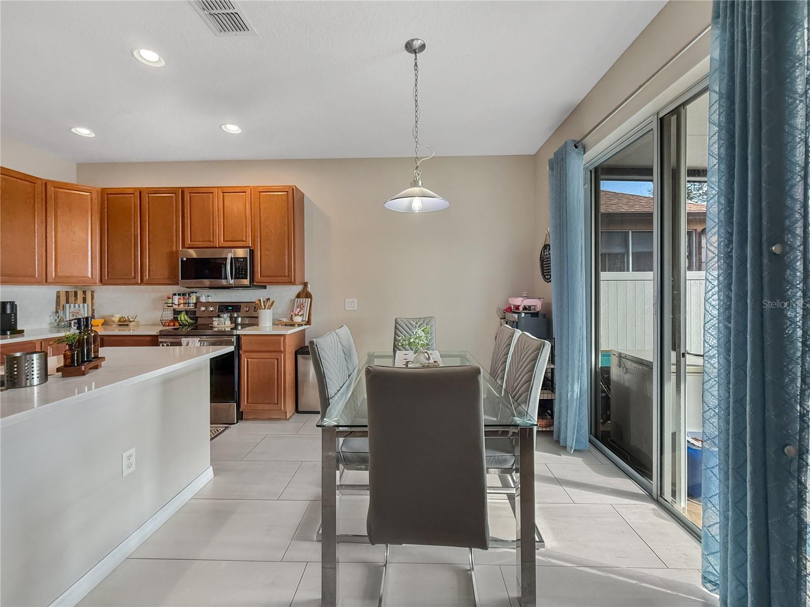 Image 8 of 15 For 5121 Gulf Sturgeon Lane