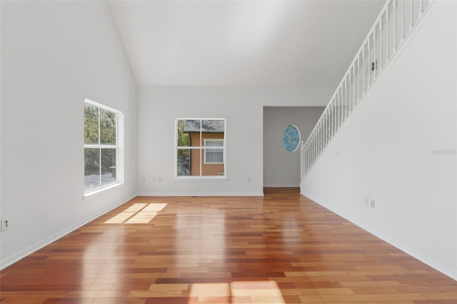 Image 6 of 30 For 5971 Westgate Drive 1221