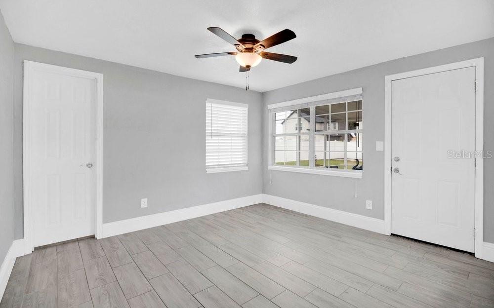 Image 11 of 29 For 1009 Neuse Avenue