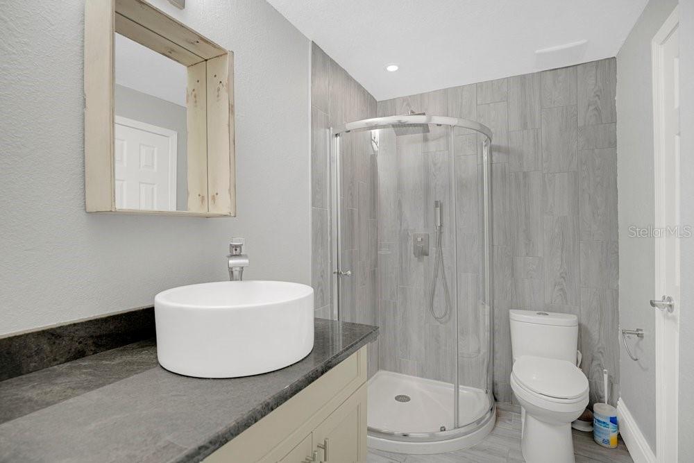 Image 17 of 29 For 1009 Neuse Avenue