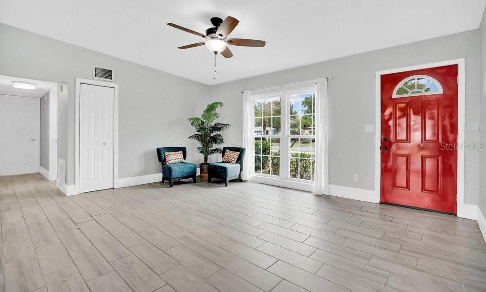 Image 4 of 29 For 1009 Neuse Avenue