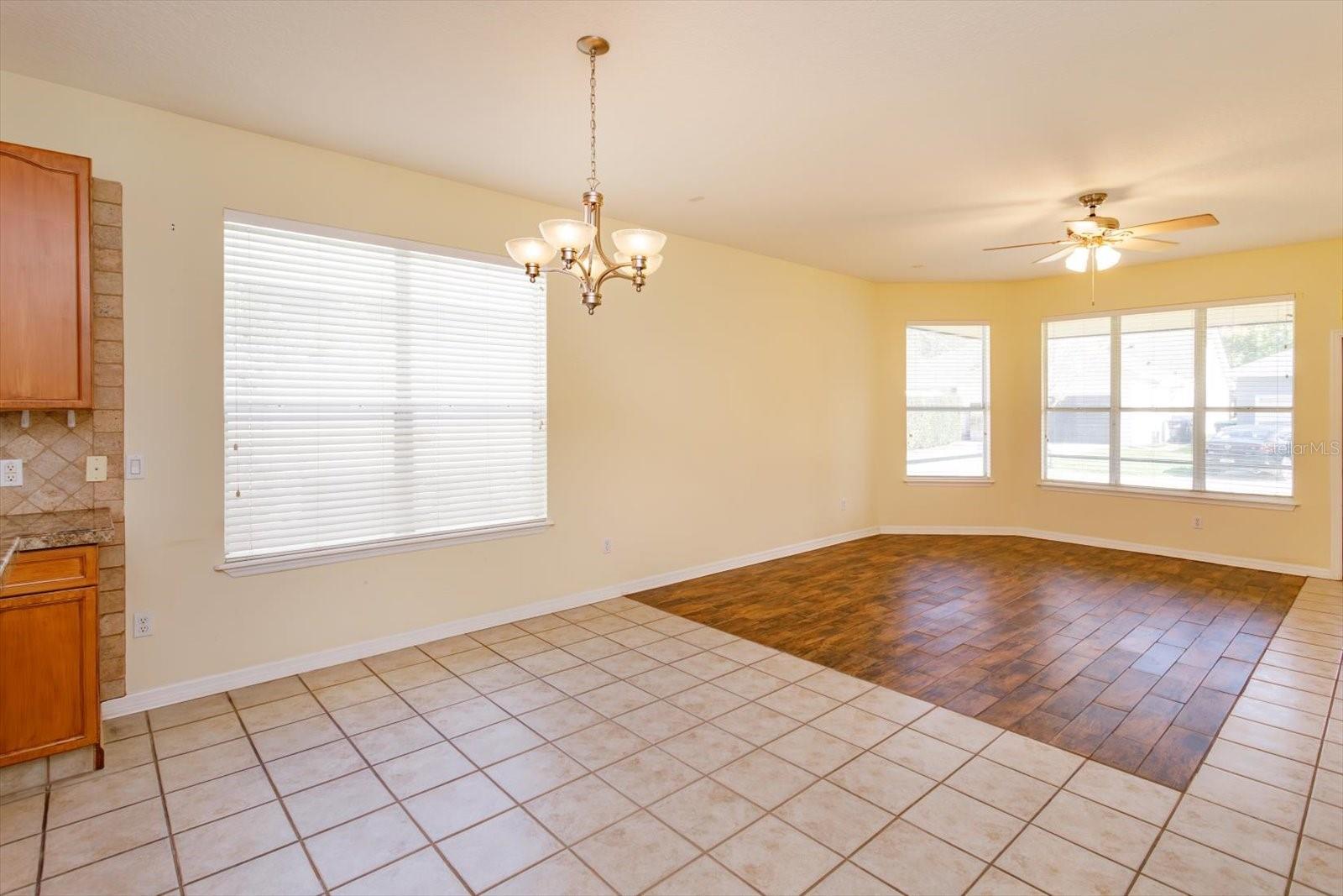 Image 13 of 33 For 12761 Holdenbury Lane