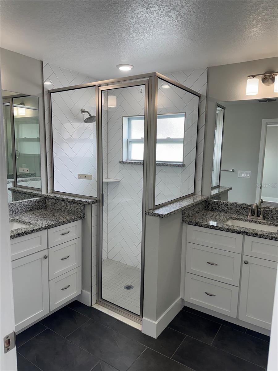 Image 10 of 15 For 8544 Blackberry Avenue