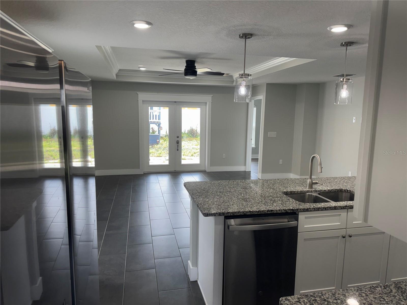 Image 3 of 15 For 8544 Blackberry Avenue