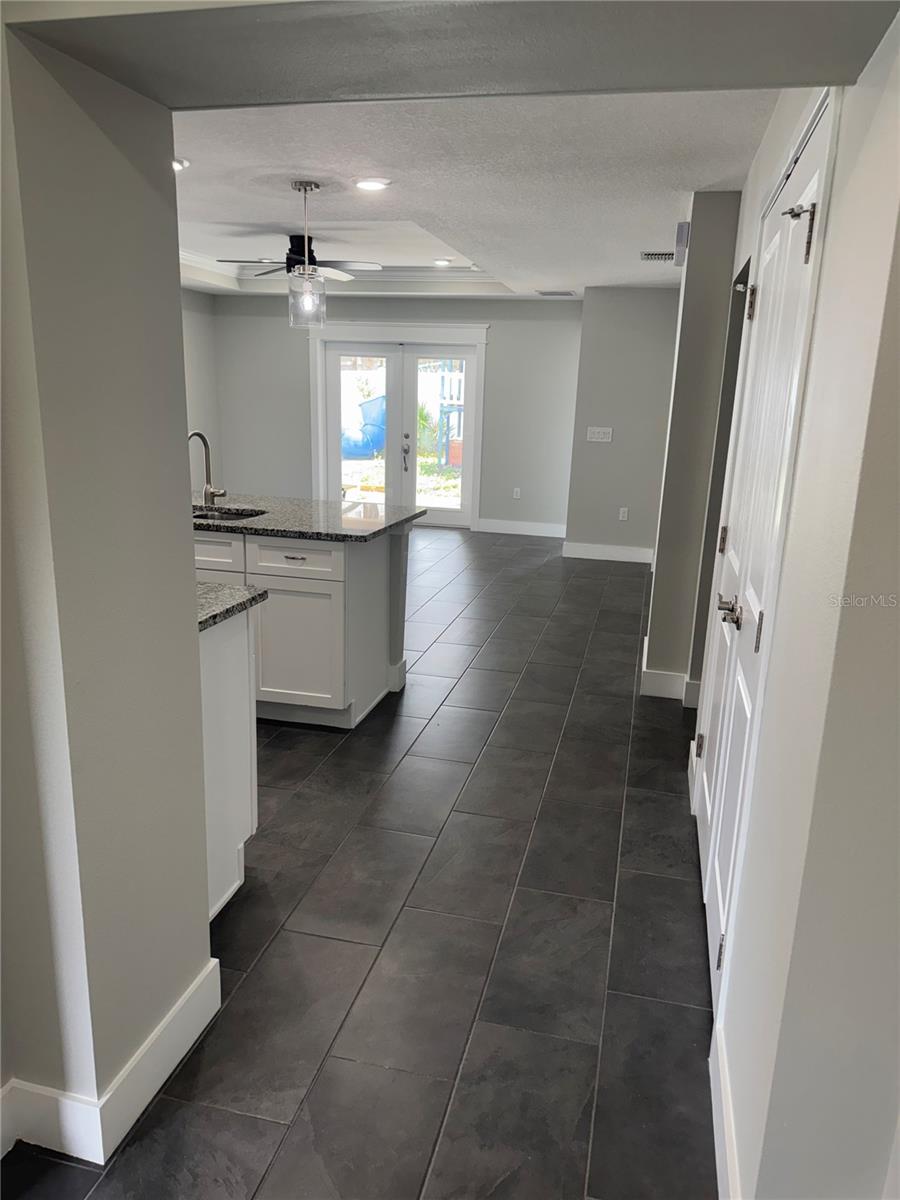 Image 4 of 15 For 8544 Blackberry Avenue