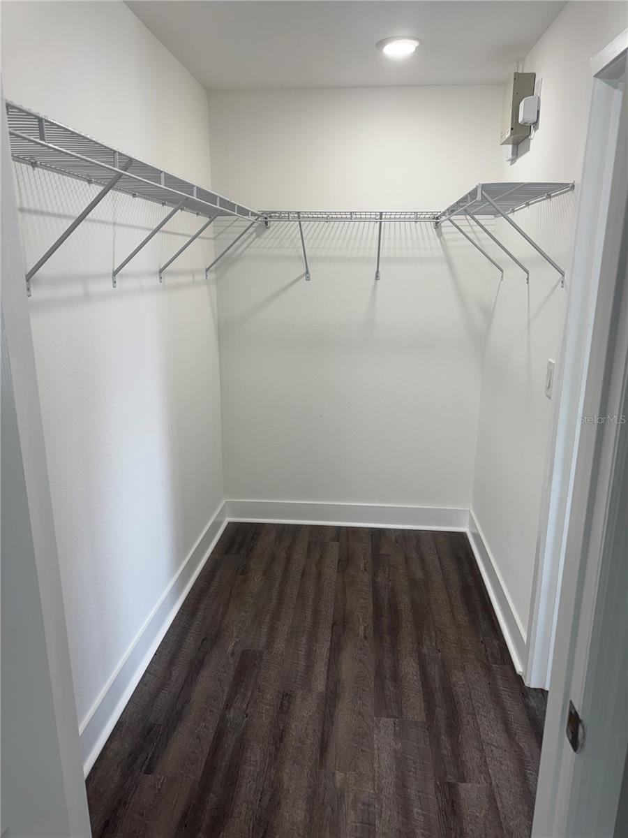 Image 9 of 15 For 8544 Blackberry Avenue