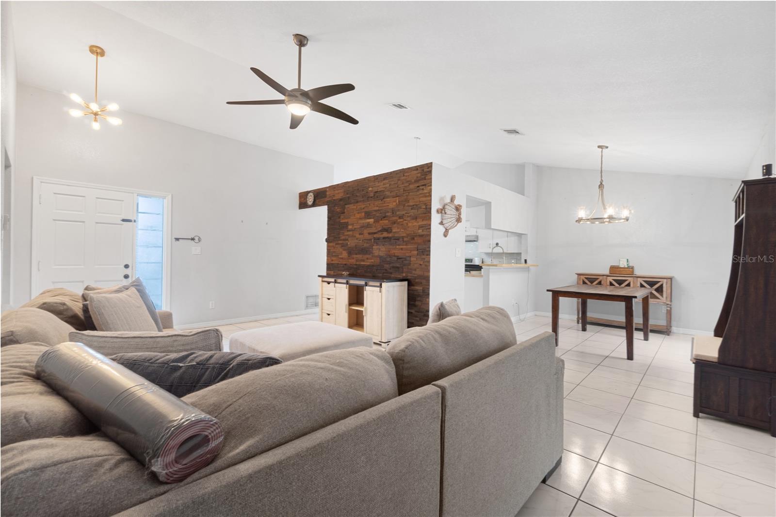 Image 13 of 28 For 110 Baywest Drive