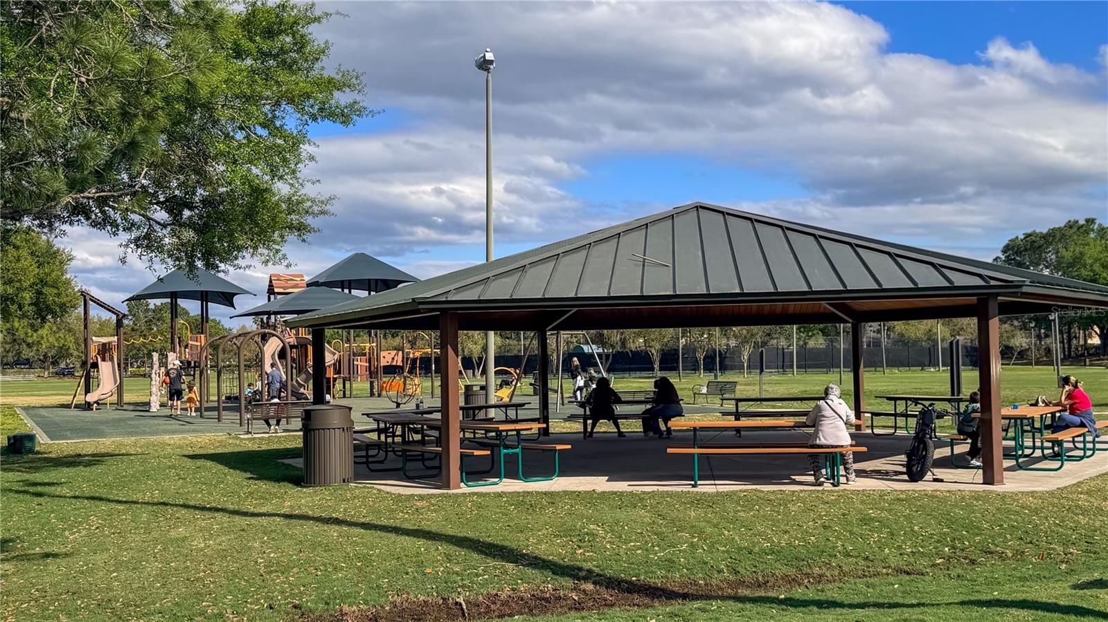 Image 24 of 47 For 5038 Hook Hollow Circle