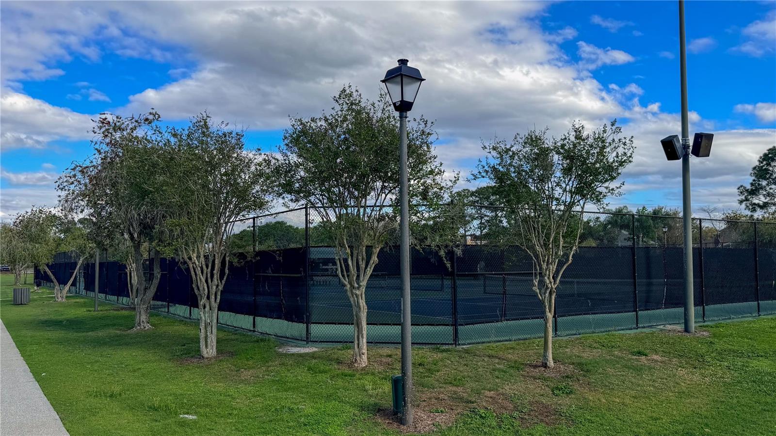 Image 25 of 47 For 5038 Hook Hollow Circle