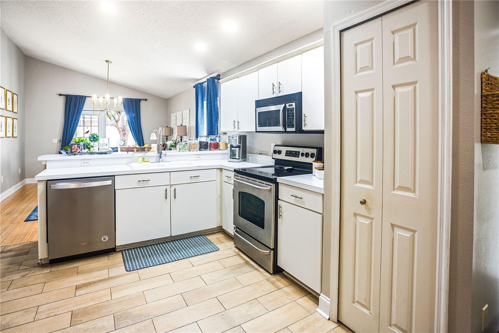 Image 32 of 47 For 5038 Hook Hollow Circle