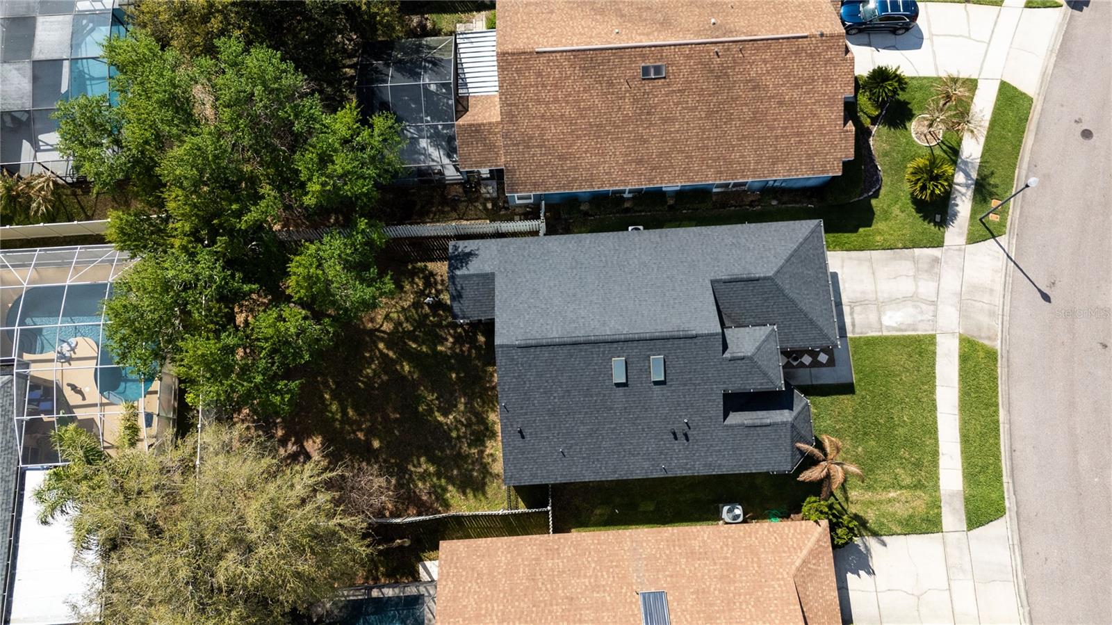 Image 4 of 47 For 5038 Hook Hollow Circle