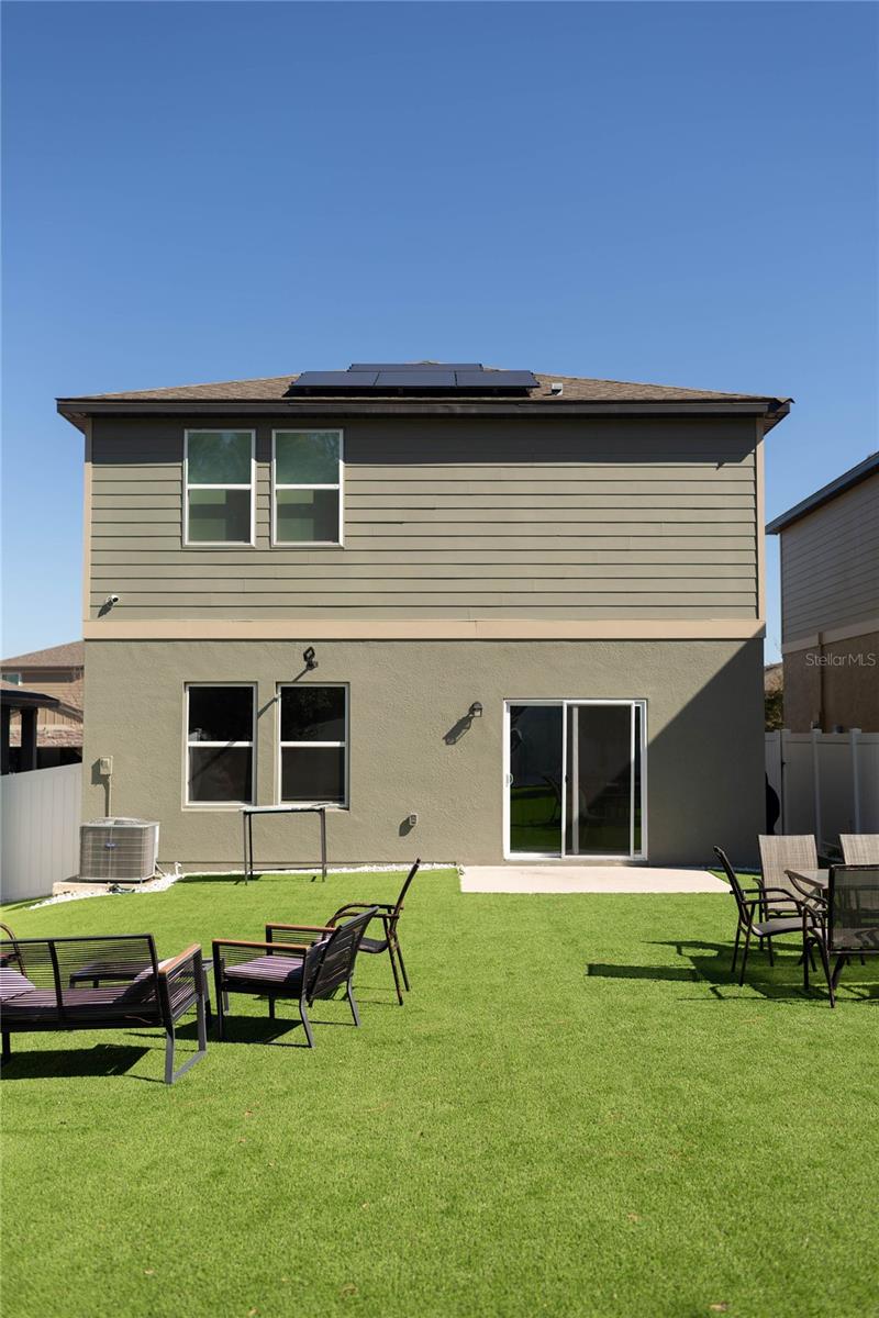 Image 3 of 14 For 2015 Hemingway Circle