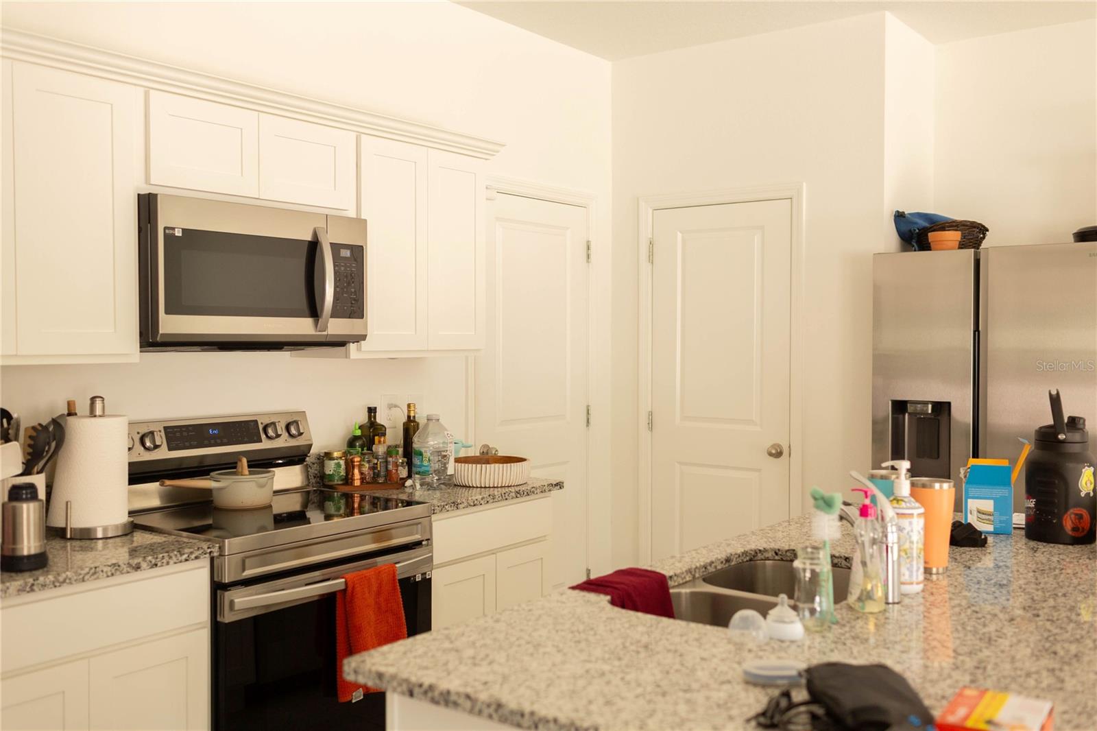 Image 4 of 14 For 2015 Hemingway Circle