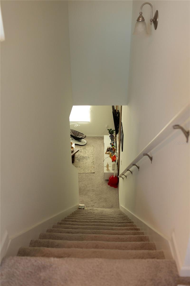 Image 8 of 14 For 2015 Hemingway Circle