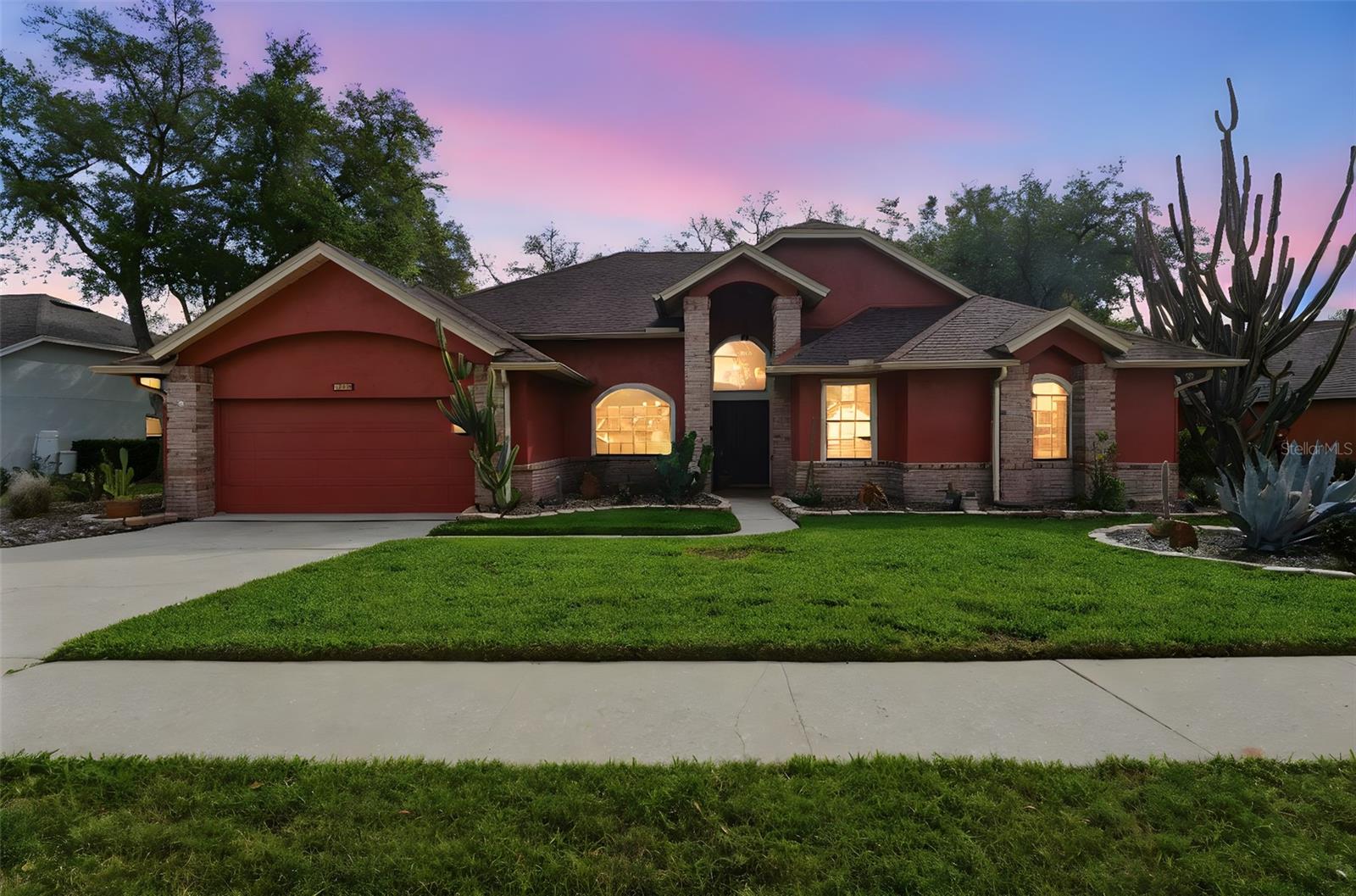 Image 27 of 29 For 333 Kimi Court