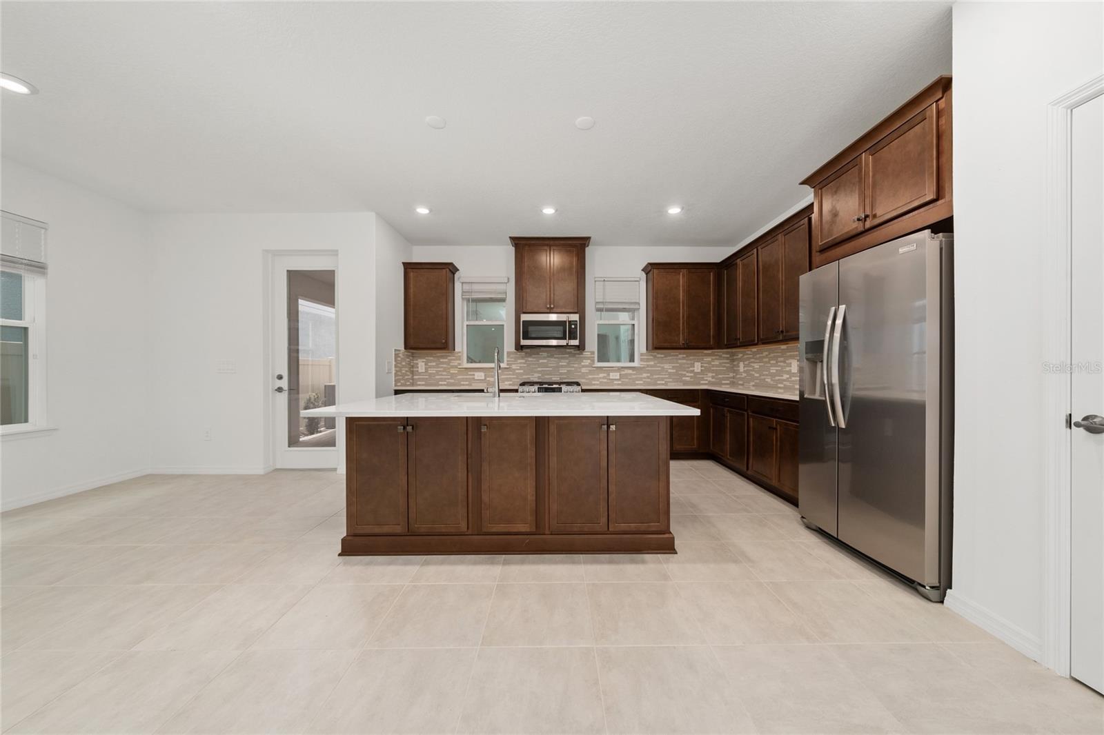 Image 12 of 41 For 16277 Honey Harvest Street