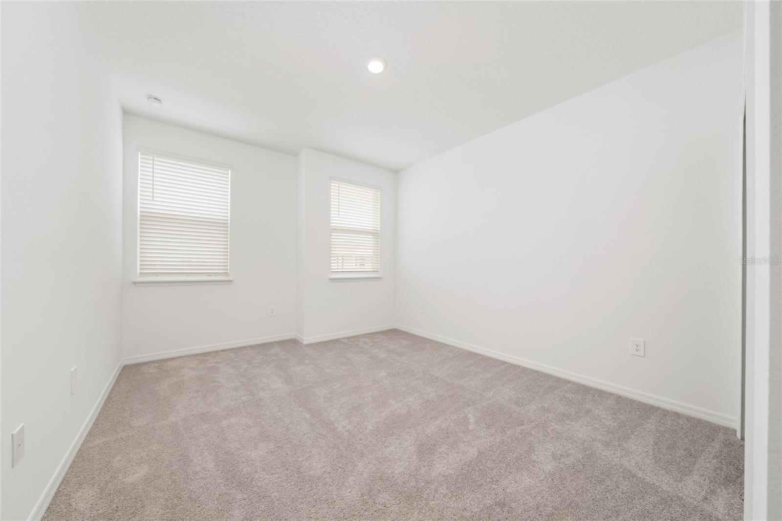 Image 20 of 41 For 16277 Honey Harvest Street