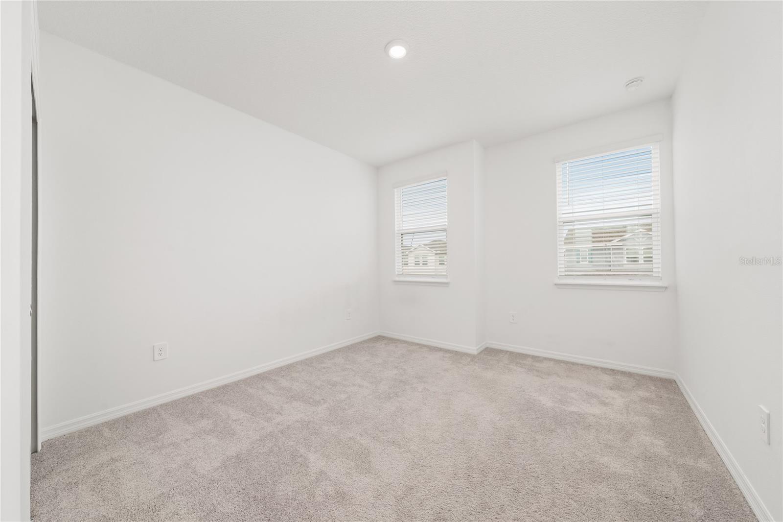 Image 22 of 41 For 16277 Honey Harvest Street