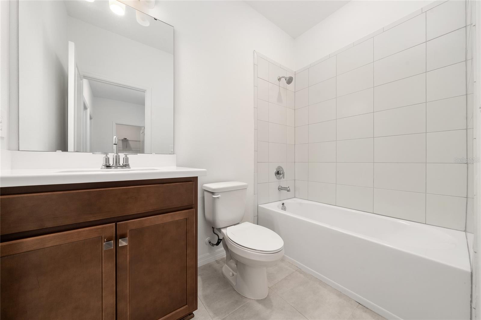 Image 24 of 41 For 16277 Honey Harvest Street