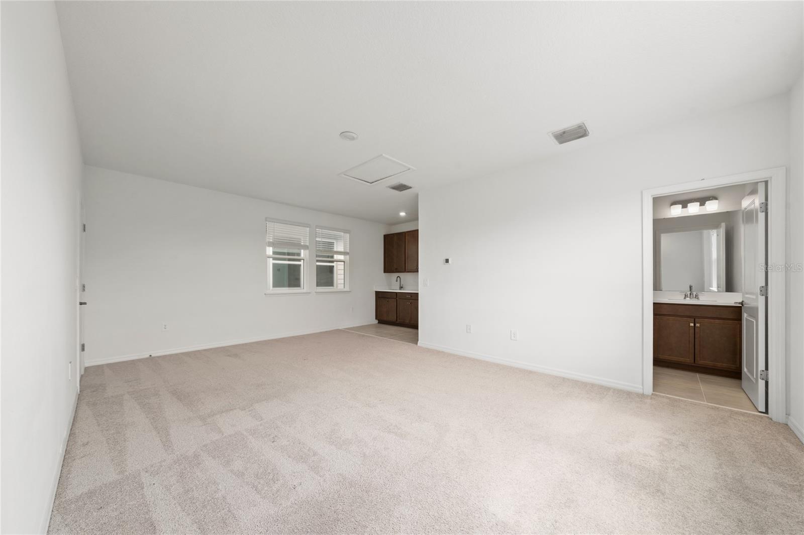 Image 33 of 41 For 16277 Honey Harvest Street