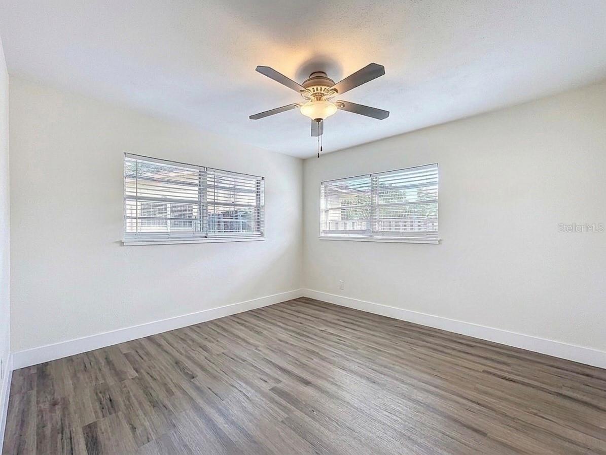 Image 22 of 43 For 512 Lakemont Avenue