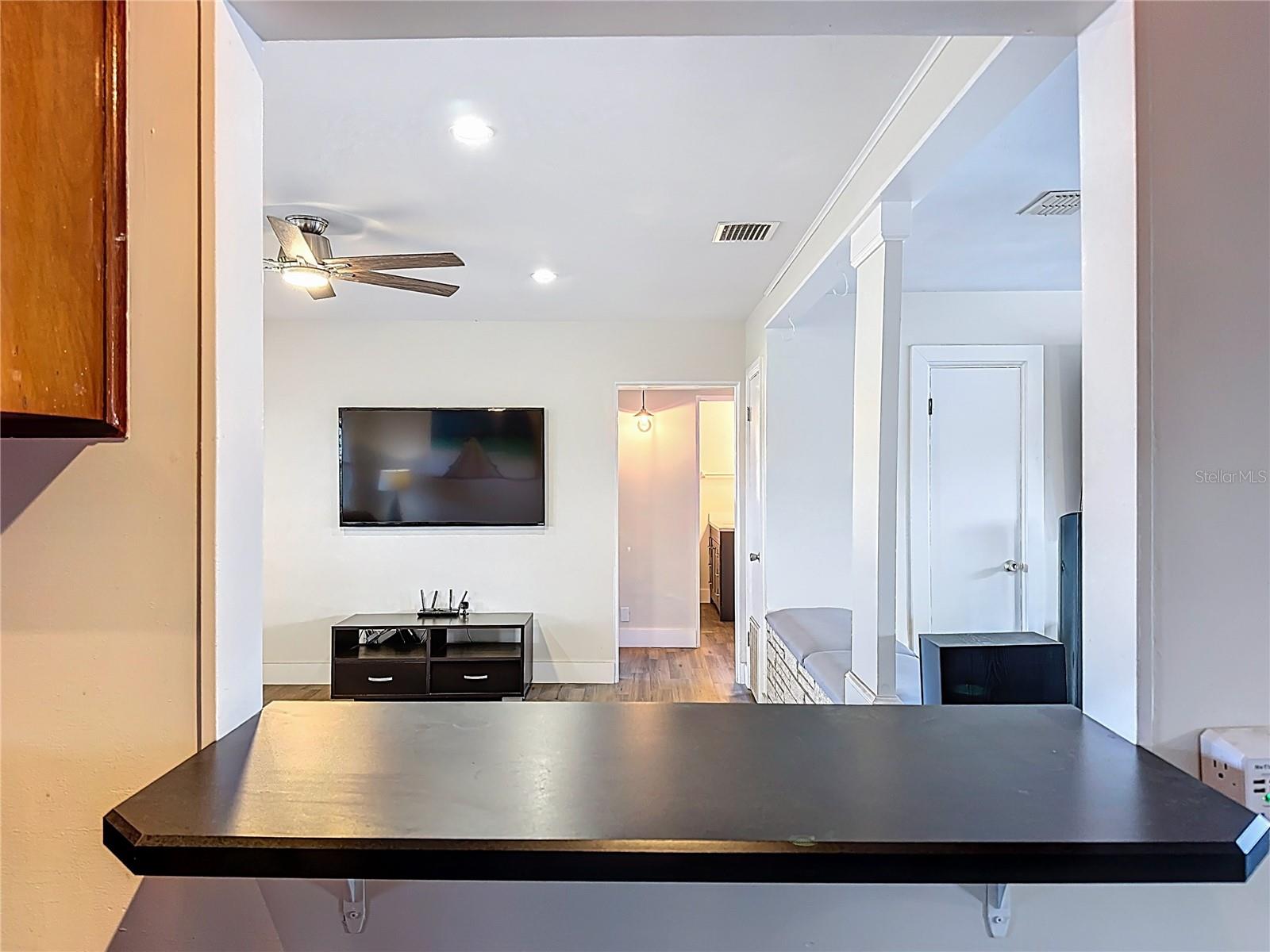 Image 7 of 43 For 512 Lakemont Avenue