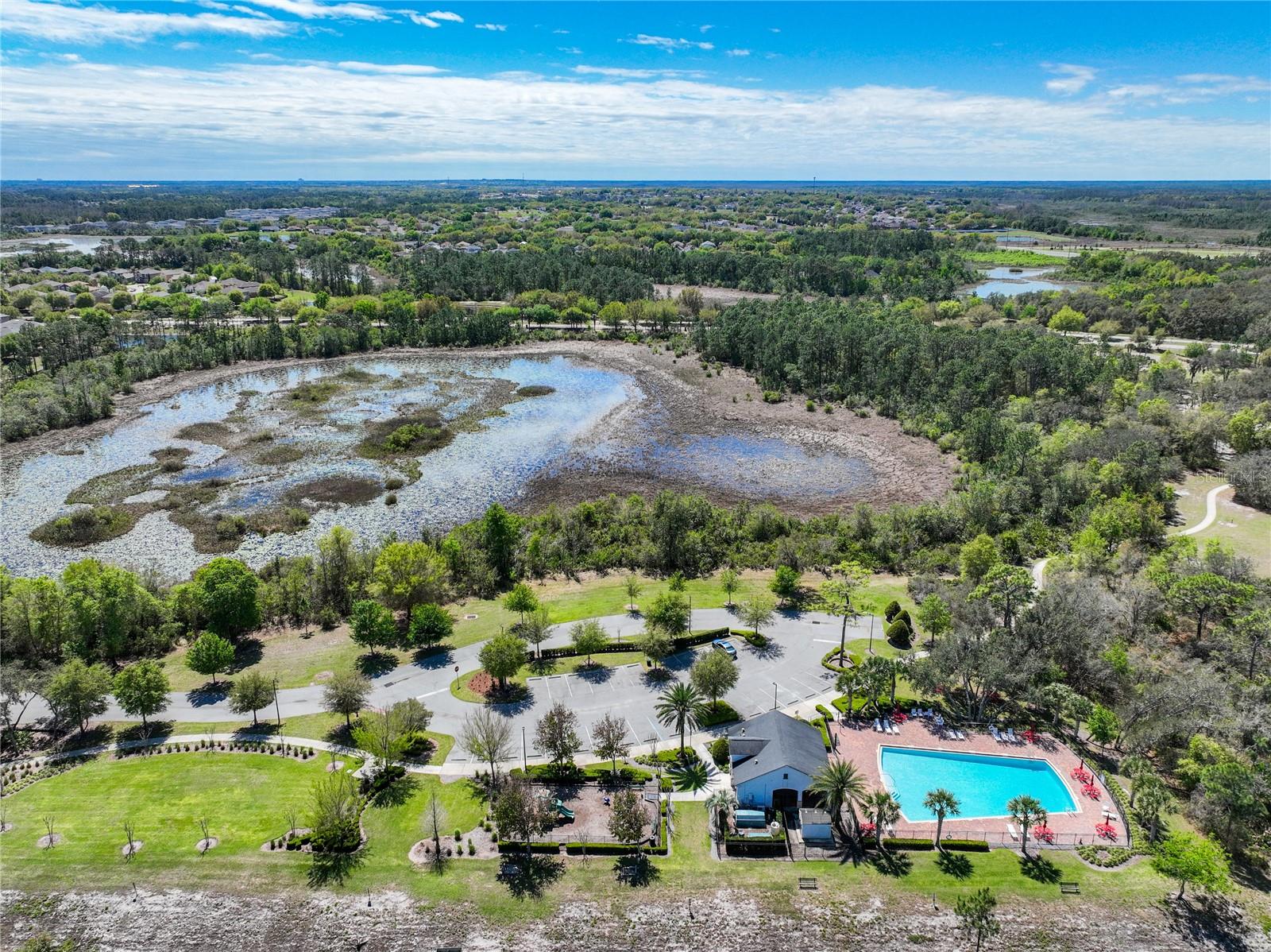 Image 11 of 79 For 16486 Champlain Street