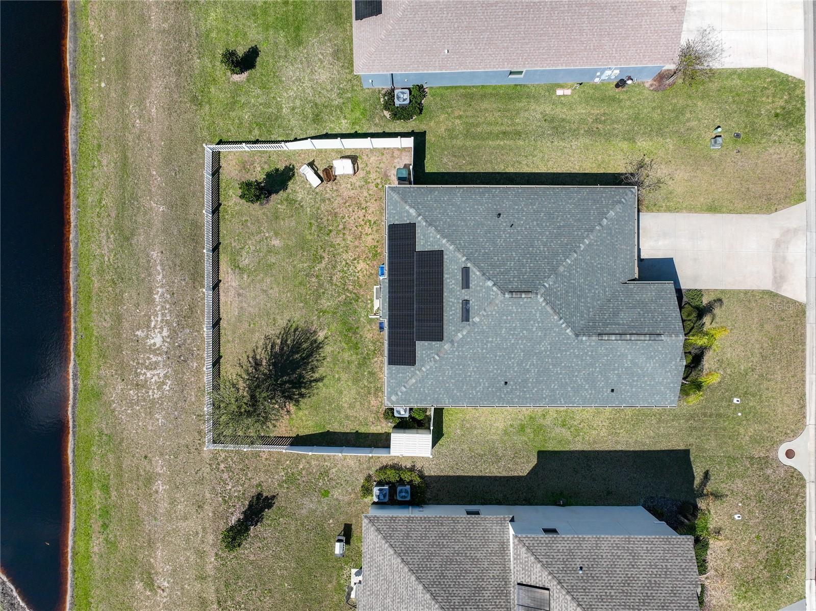 Image 20 of 79 For 16486 Champlain Street