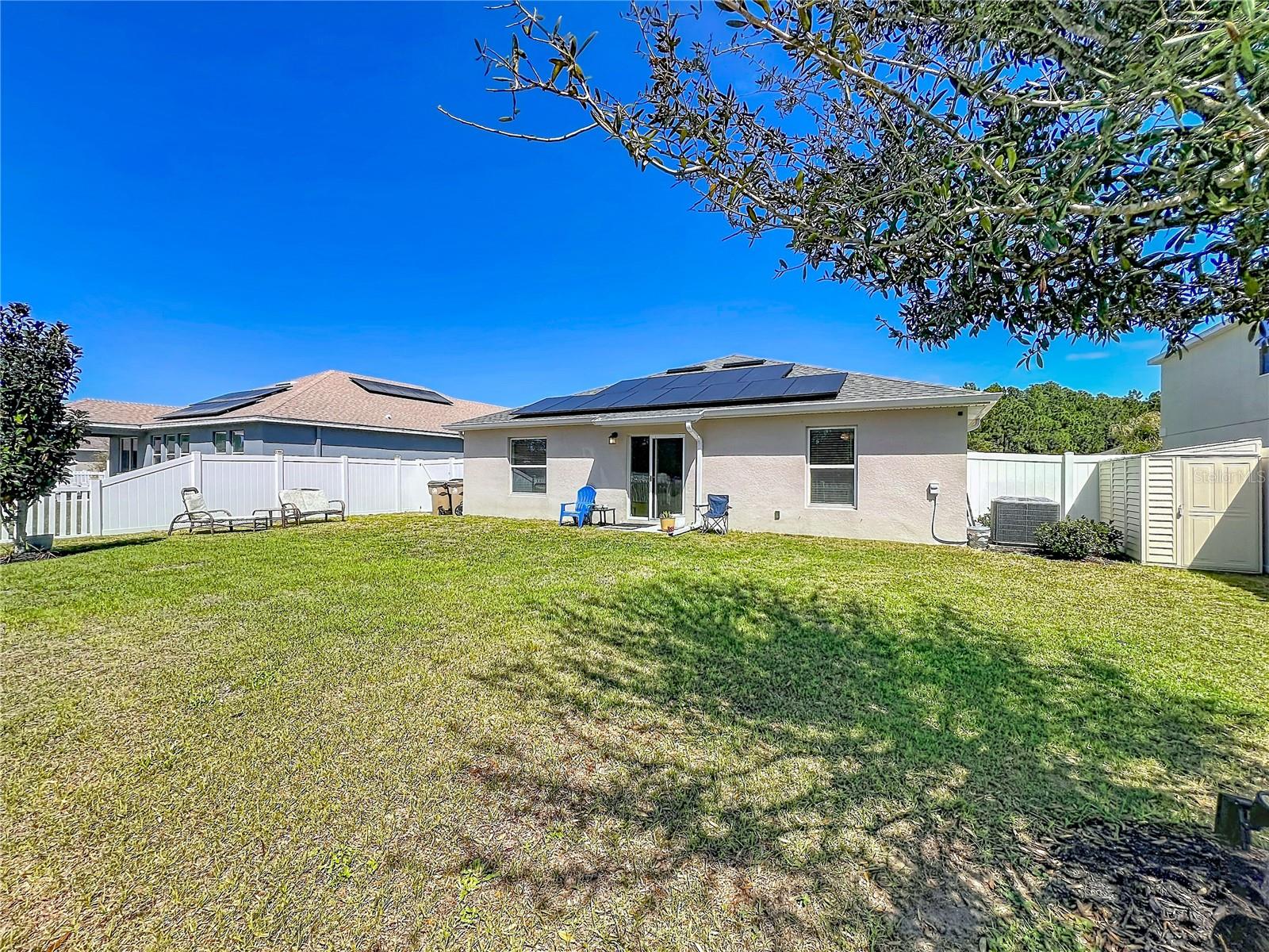 Image 27 of 79 For 16486 Champlain Street