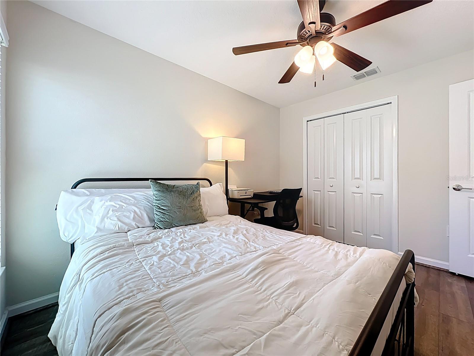 Image 39 of 79 For 16486 Champlain Street