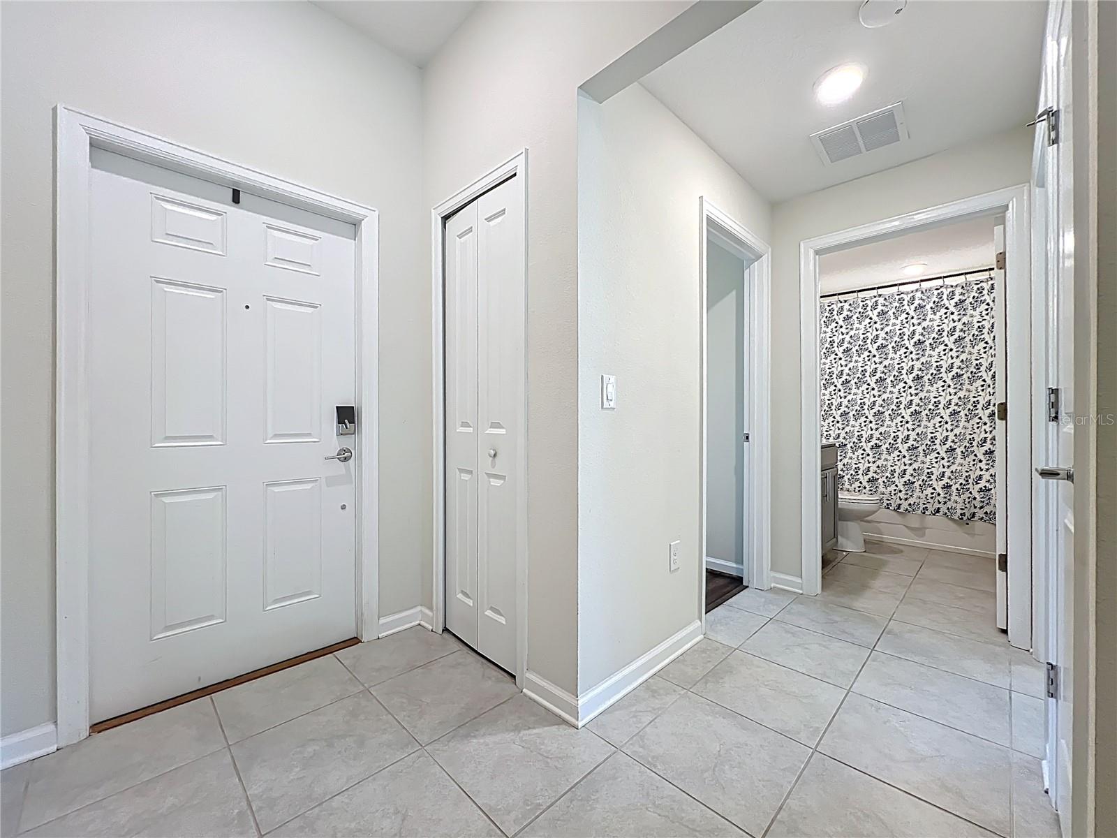 Image 42 of 79 For 16486 Champlain Street